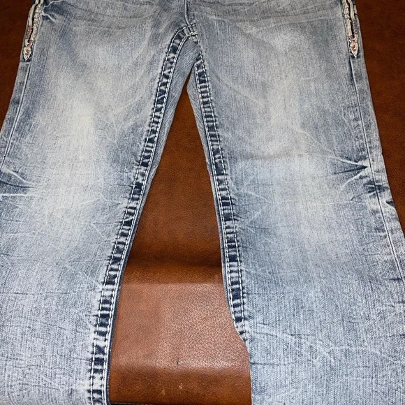 Men’s Rock Revival jeans. Excellent condition